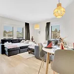Bellarova Evakkotie * Rovaniemi