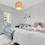Bellarova Evakkotie * Rovaniemi