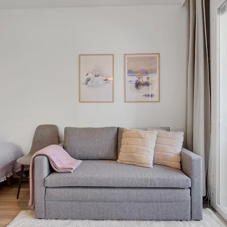 Bellarova Evakkotie Рованиеми